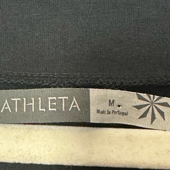 Athleta Women’s size medium black dress soft sleeveless activewear - Picture 3 of 5